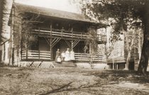 Another house visited by Lanier